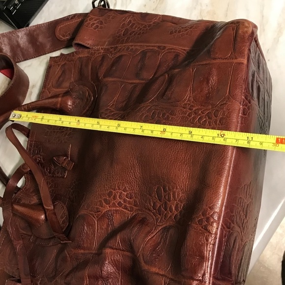 Large Let and Her Contemporary genuine leather bag with wide crossbody s… - Picture 15 of 16